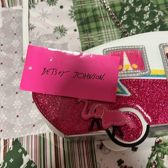 Betsey Johnson - Picture 3 of 5